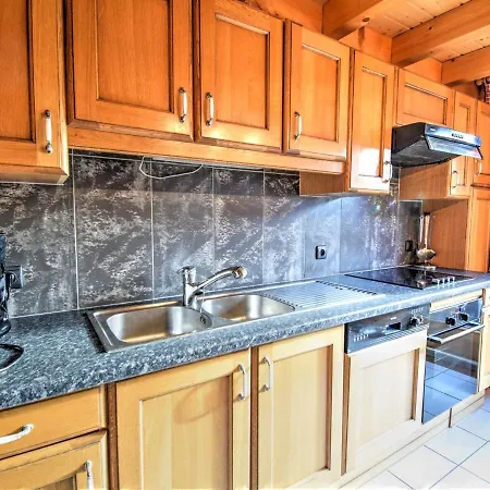 Duplex Familial Avec Mezzanine, 200m Du Centre Et Remontees, Equipe Pour 8, Parking, Wifi - Fr-1-524-10 Apartment Morzine