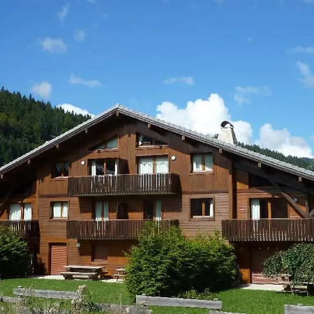 Duplex Familial Avec Mezzanine, 200m Du Centre Et Remontees, Equipe Pour 8, Parking, Wifi - Fr-1-524-10 * Morzine
